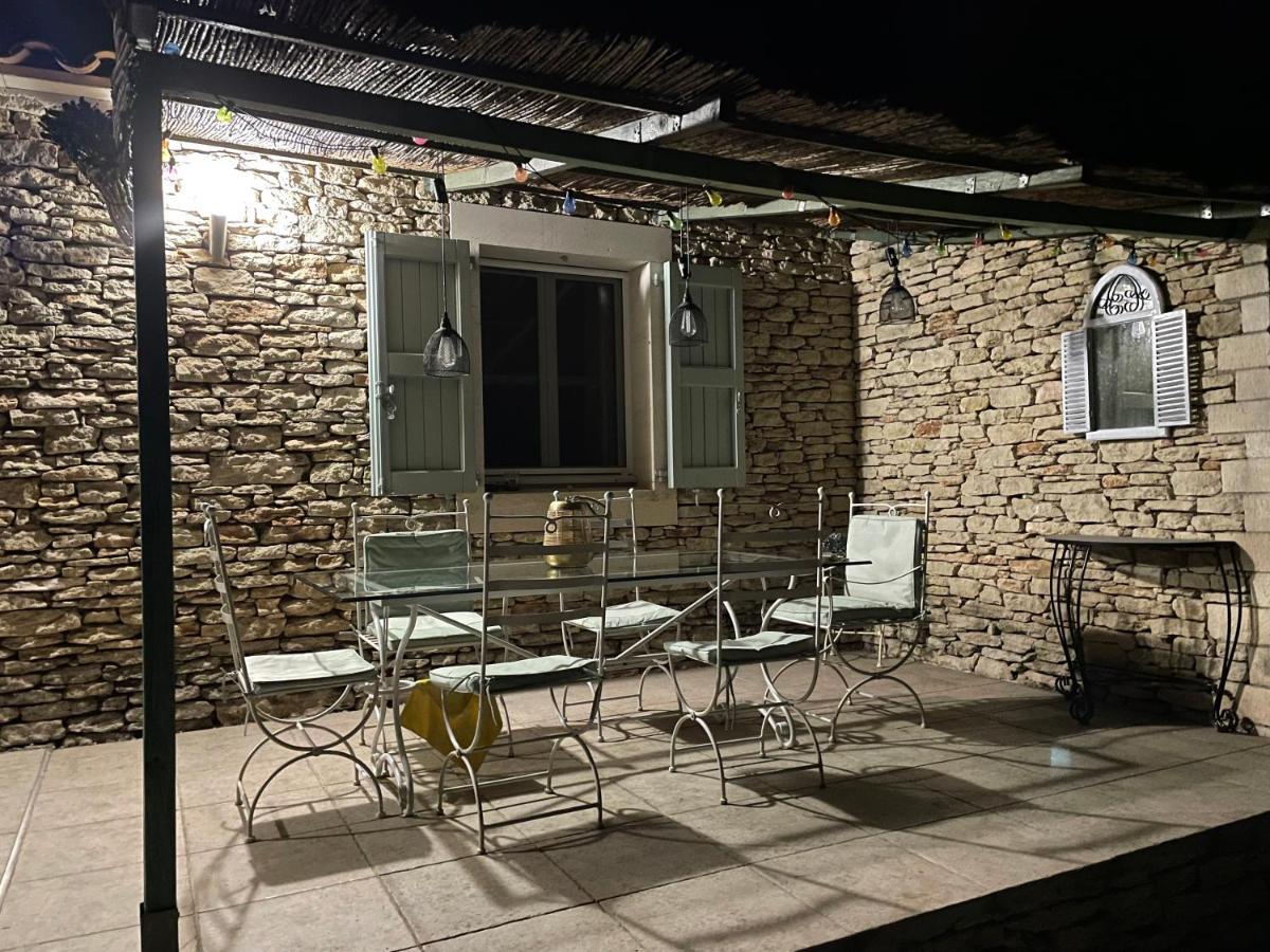 Vila La Luberonne Gordes Exteriér fotografie